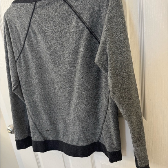 Lululemon Grey and Black Sweatshirt Size Small - Picture 5 of 10